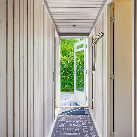 Ferienhaus Family-friendly With Hot Tub And Guest Annex Near The Coast